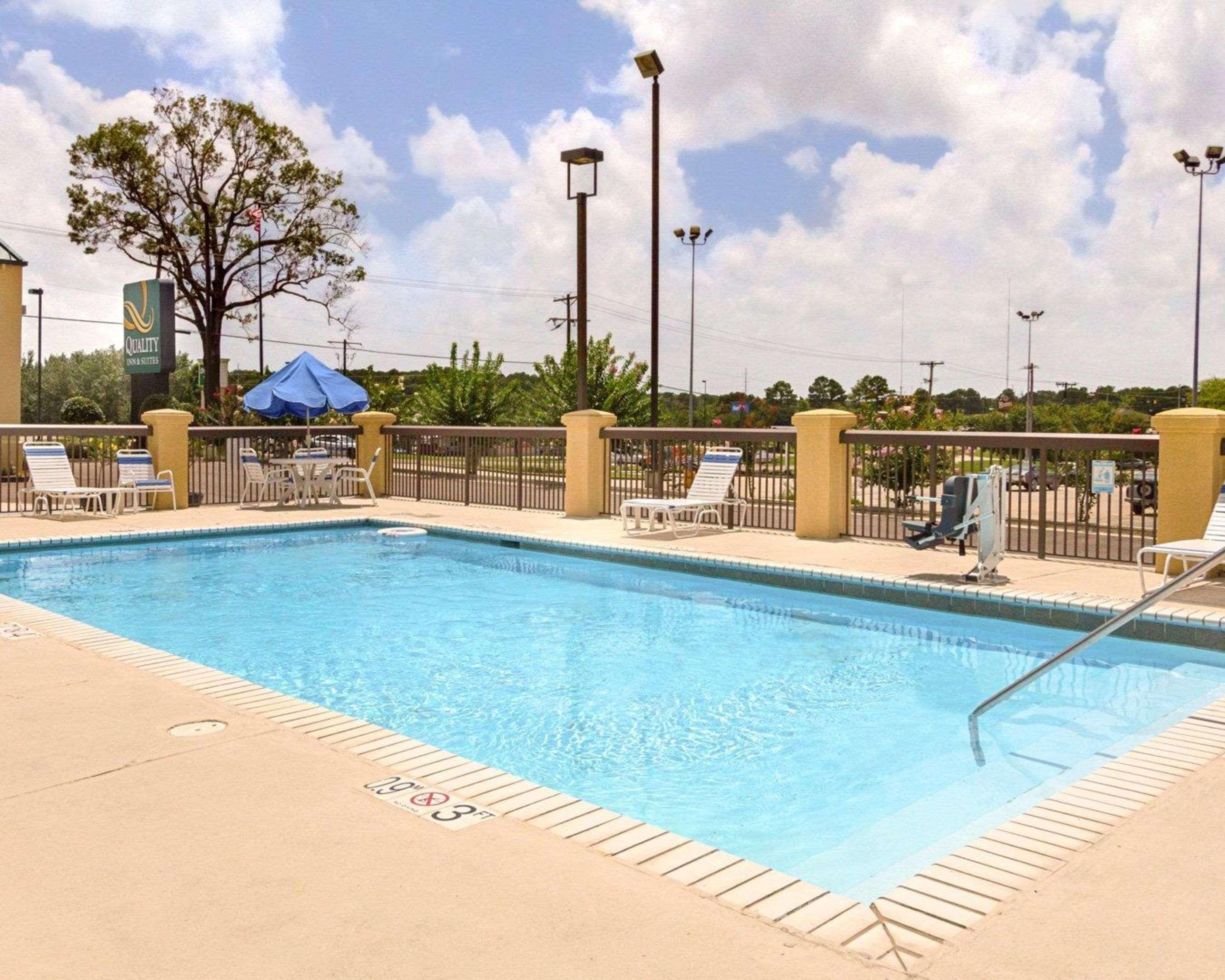 Motel 6 Jackson Ms Southwest Exteriör bild